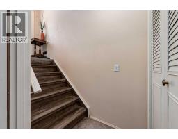 216 Cannington Place SW - photo 21