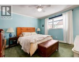 216 Cannington Place SW - photo 15