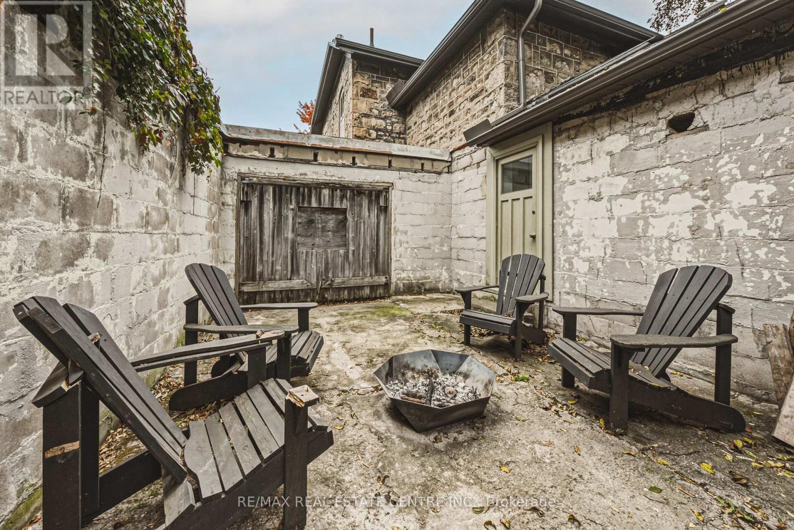 75 Pollock Avenue, Cambridge, ON photo 37