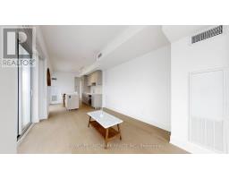 2305 - 200 Bloor Street W, Toronto, ON M5S0B1 Photo 10