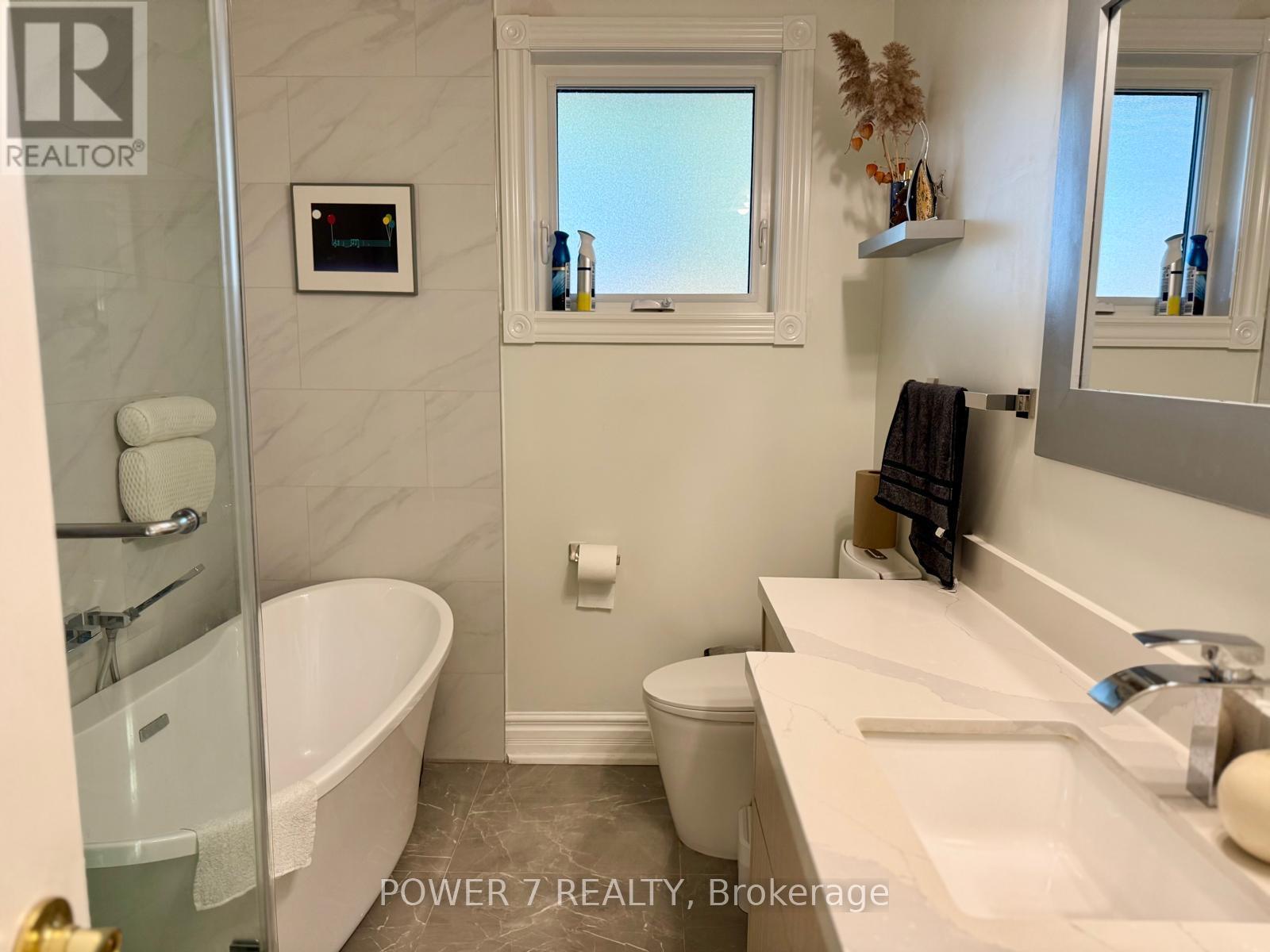 3 Brantwood Drive, Toronto, ON photo 16