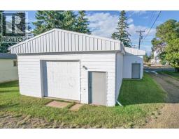 111 Main Street, Acme, AB T0M0A0 Photo 12