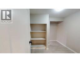 49 Sunhurst Crescent SE - photo 28