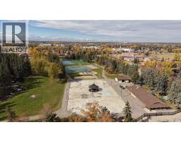49 Sunhurst Crescent SE - photo 36