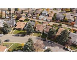 49 Sunhurst Crescent SE - photo 30
