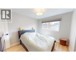 49 Sunhurst Crescent SE - photo 14