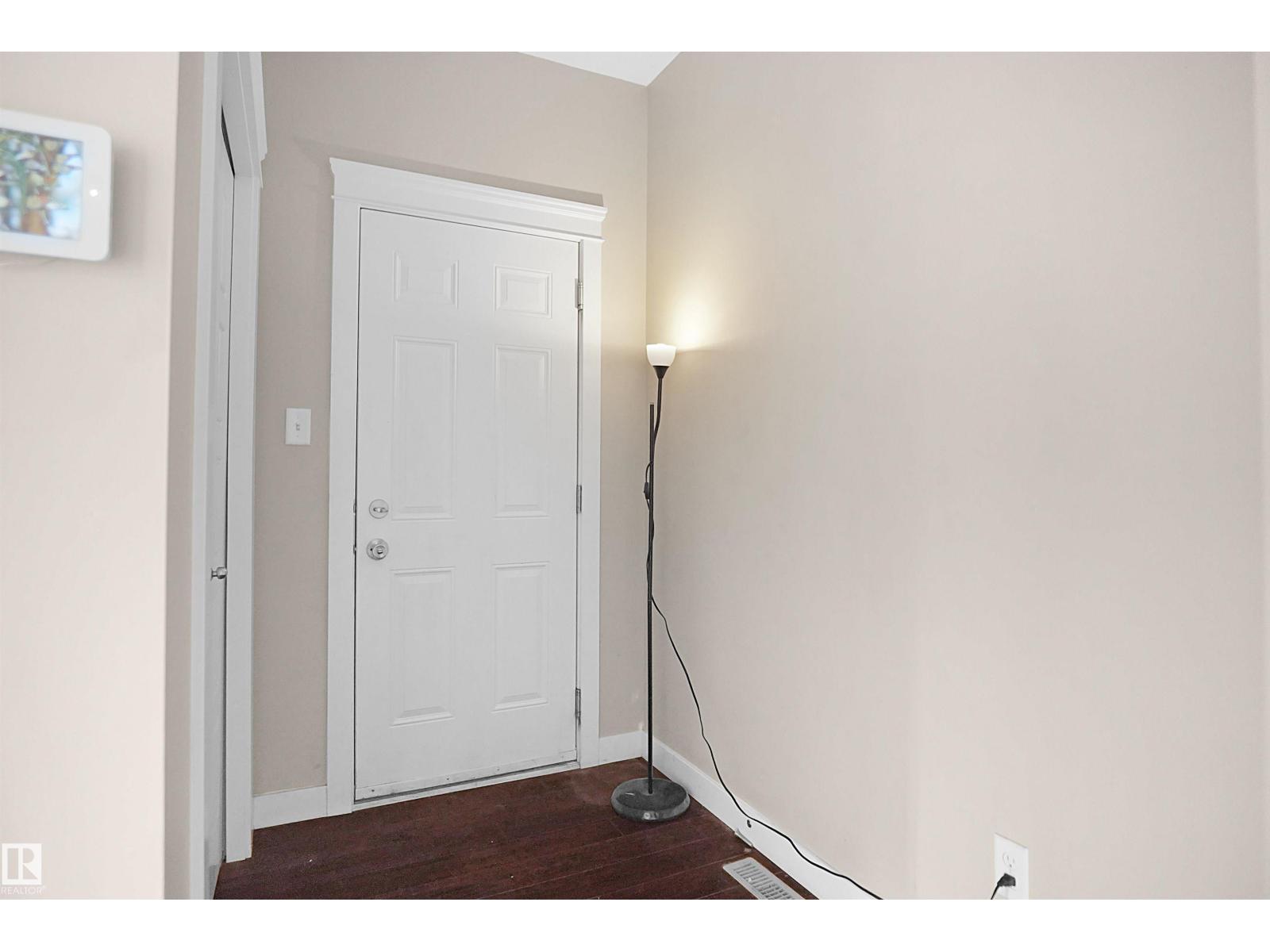 3863 170 AV NW - 7