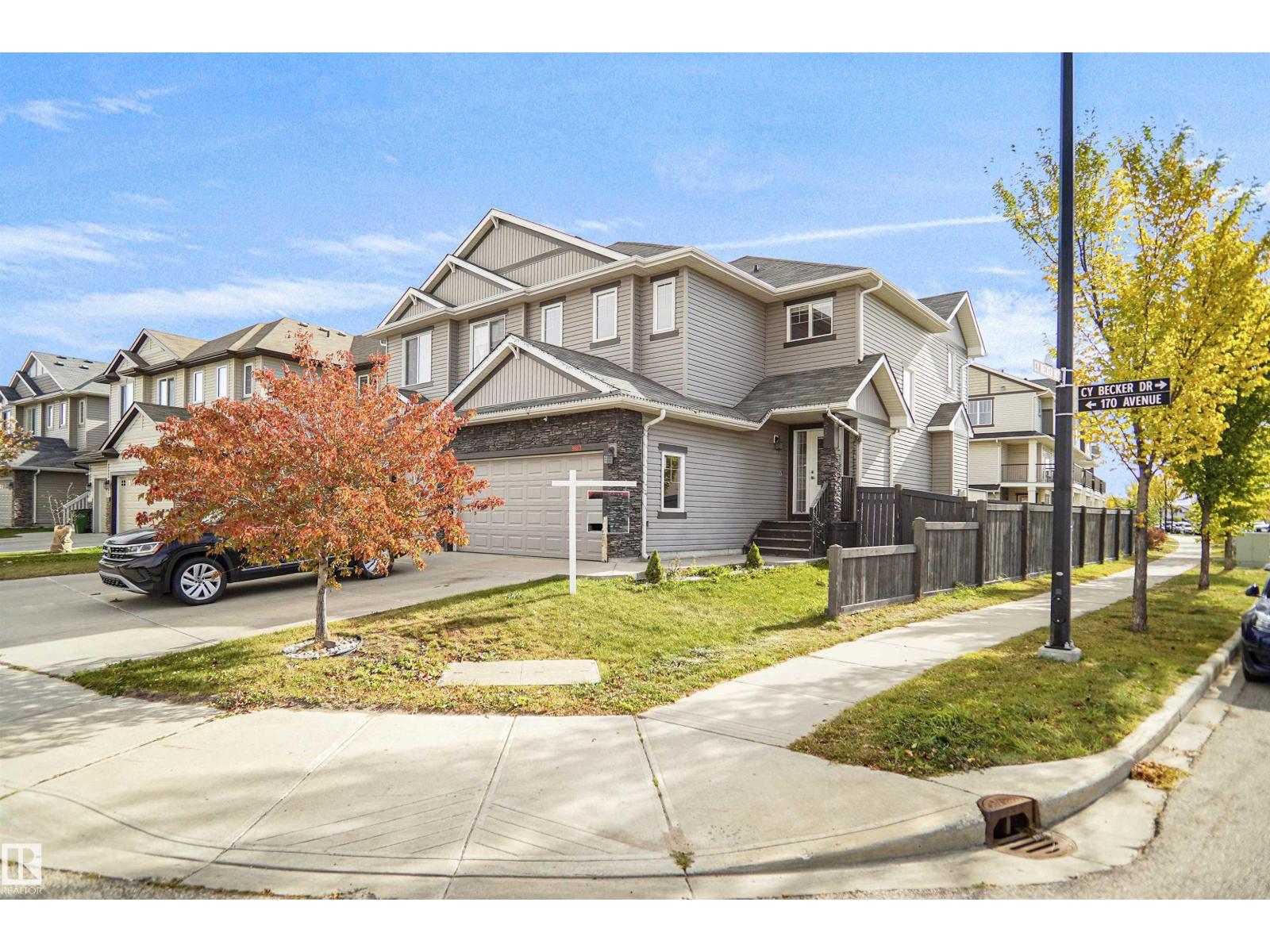 3863 170 AV NW - 3