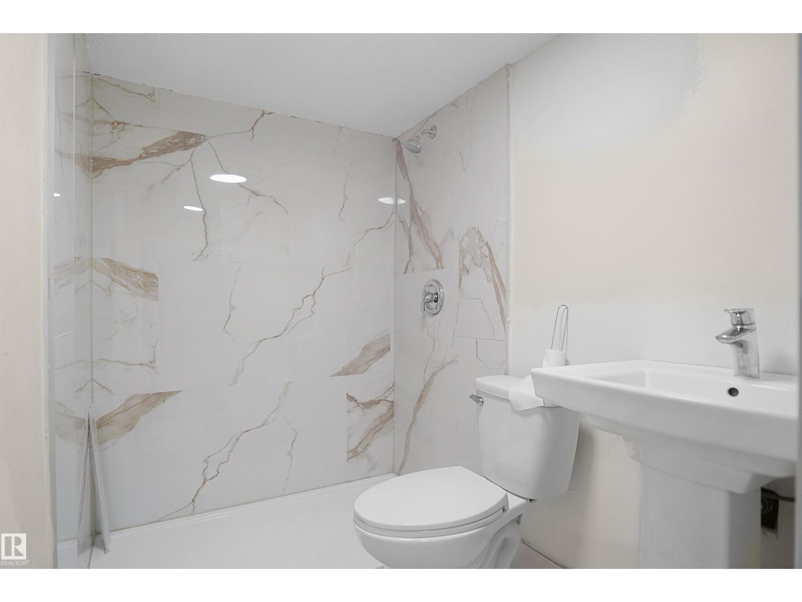 3863 170 AV NW - 41