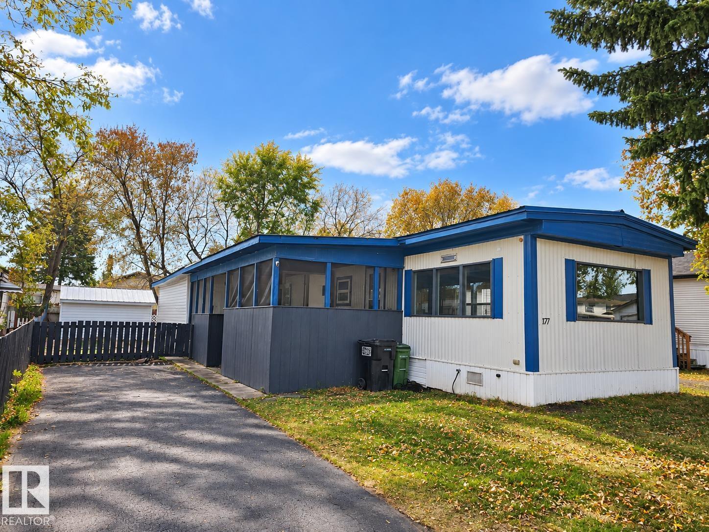 177 West View CR NW - 1