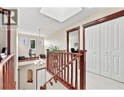 2pc Bathroom - 211 Royal Birch Way Nw, Calgary, AB T3G5X9 Photo 16