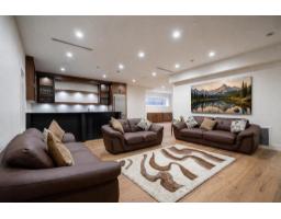 13821 Malabar Avenue, White Rock, BC V4B2X8 Photo 34