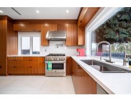13821 Malabar Avenue, White Rock, BC V4B2X8 Photo 25