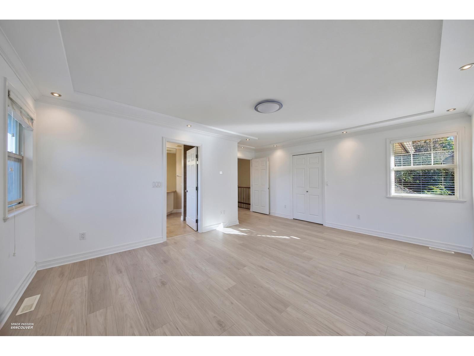 15527 37A AVENUE, Surrey - Image 1