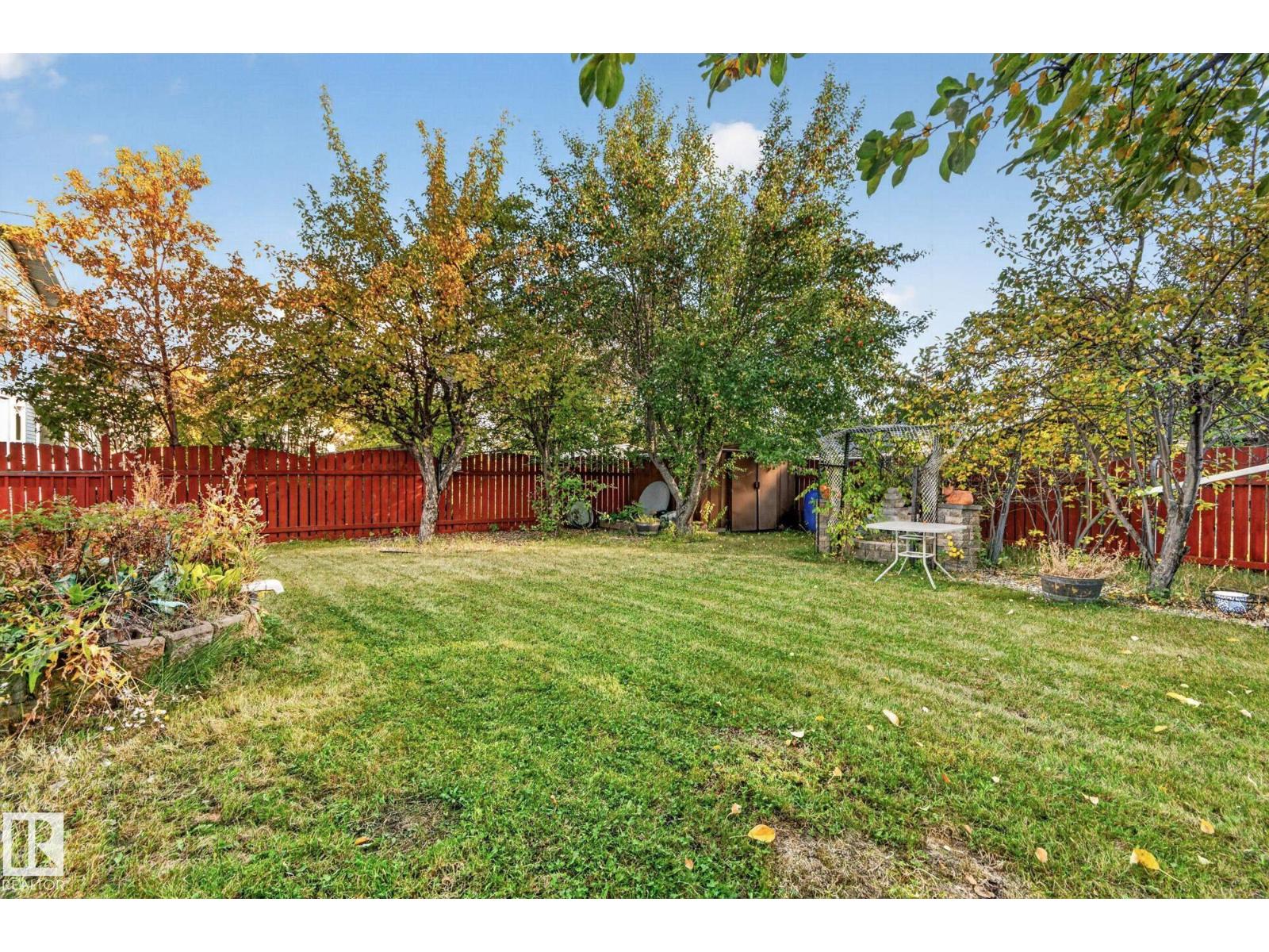 11 HOWSON CR NW - Image 41