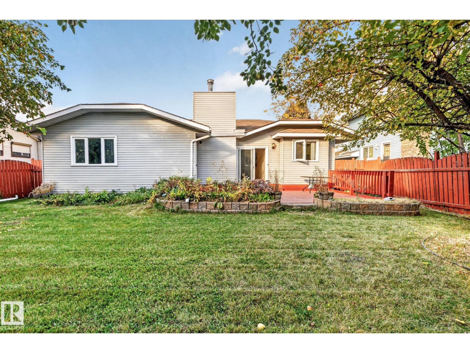11 HOWSON CR NW - Image 43
