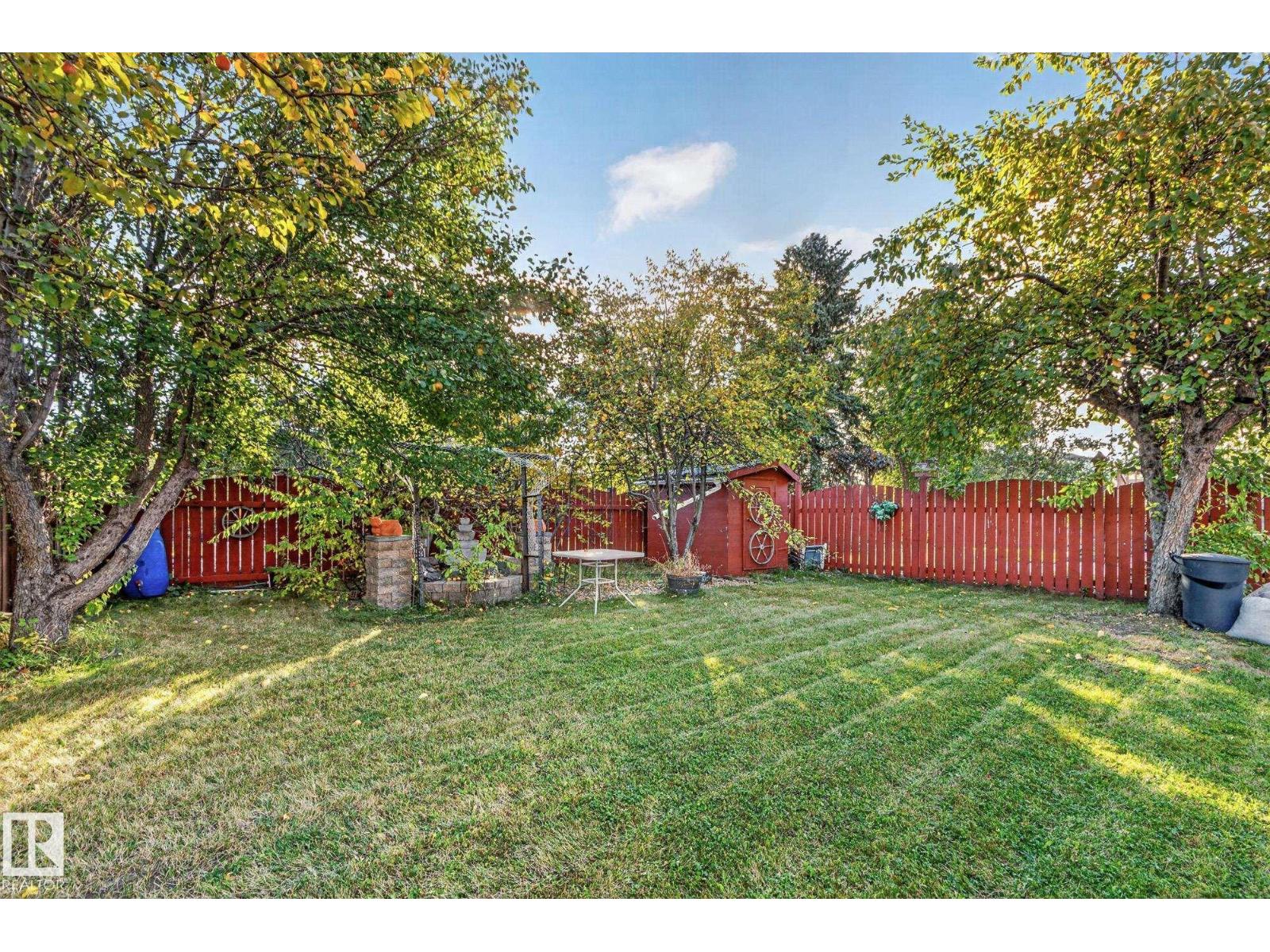 11 HOWSON CR NW - Image 40