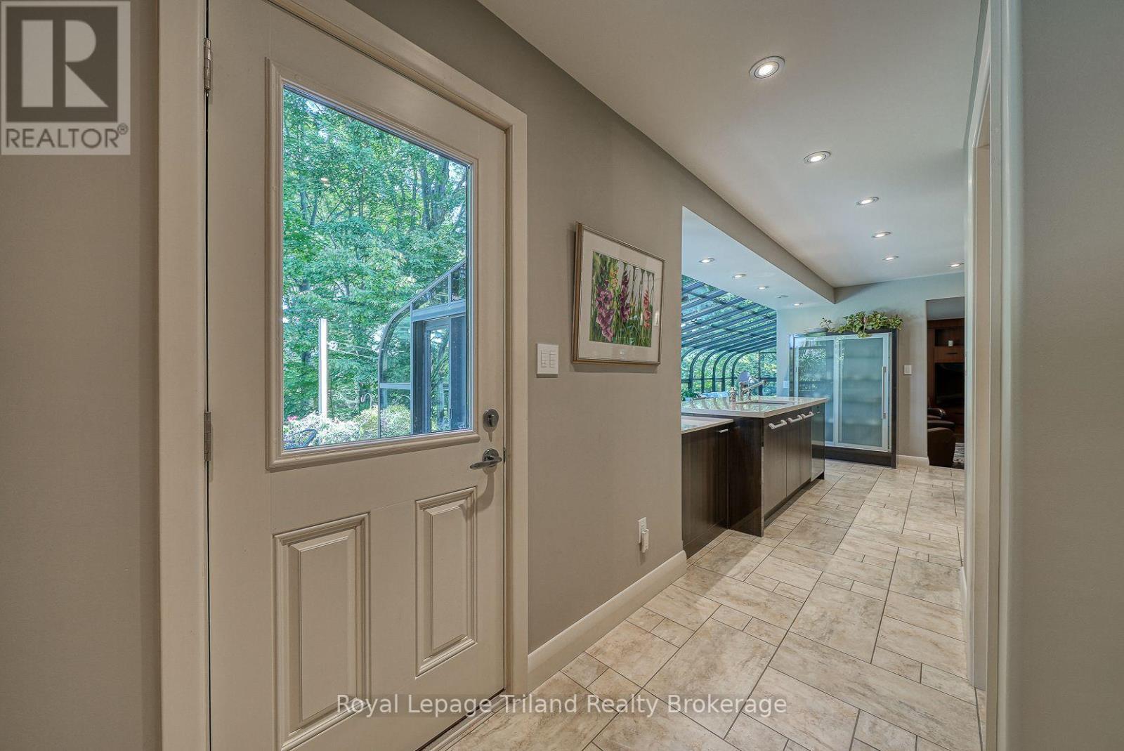 28 SEGAL DRIVE - Image 18
