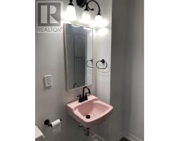 84 Lemarchant Street thumbnail 14