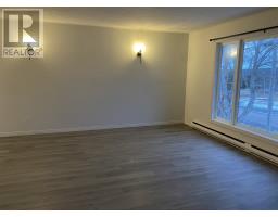 84 Lemarchant Street thumbnail 8
