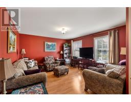 7 Mockingbird Drive thumbnail 5