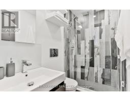 734 Shaw Street, Toronto, ON M6G3L7 Photo 29