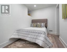734 Shaw Street, Toronto, ON M6G3L7 Photo 44
