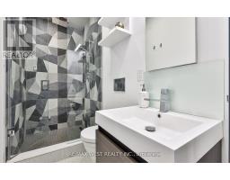 Living room - 734 Shaw Street, Toronto, ON M6G3L7 Photo 9