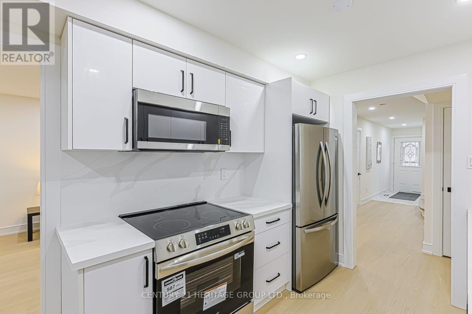 #9 766 CARADONNA CRESCENT - 11