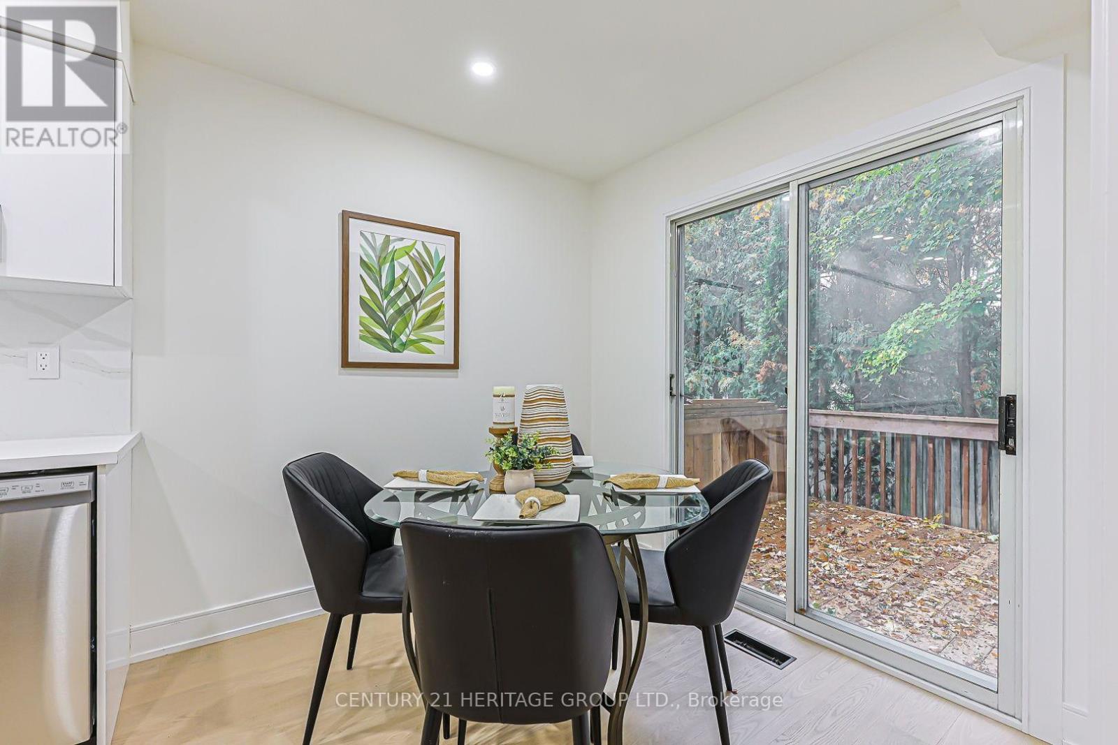 #9 766 CARADONNA CRESCENT - 17
