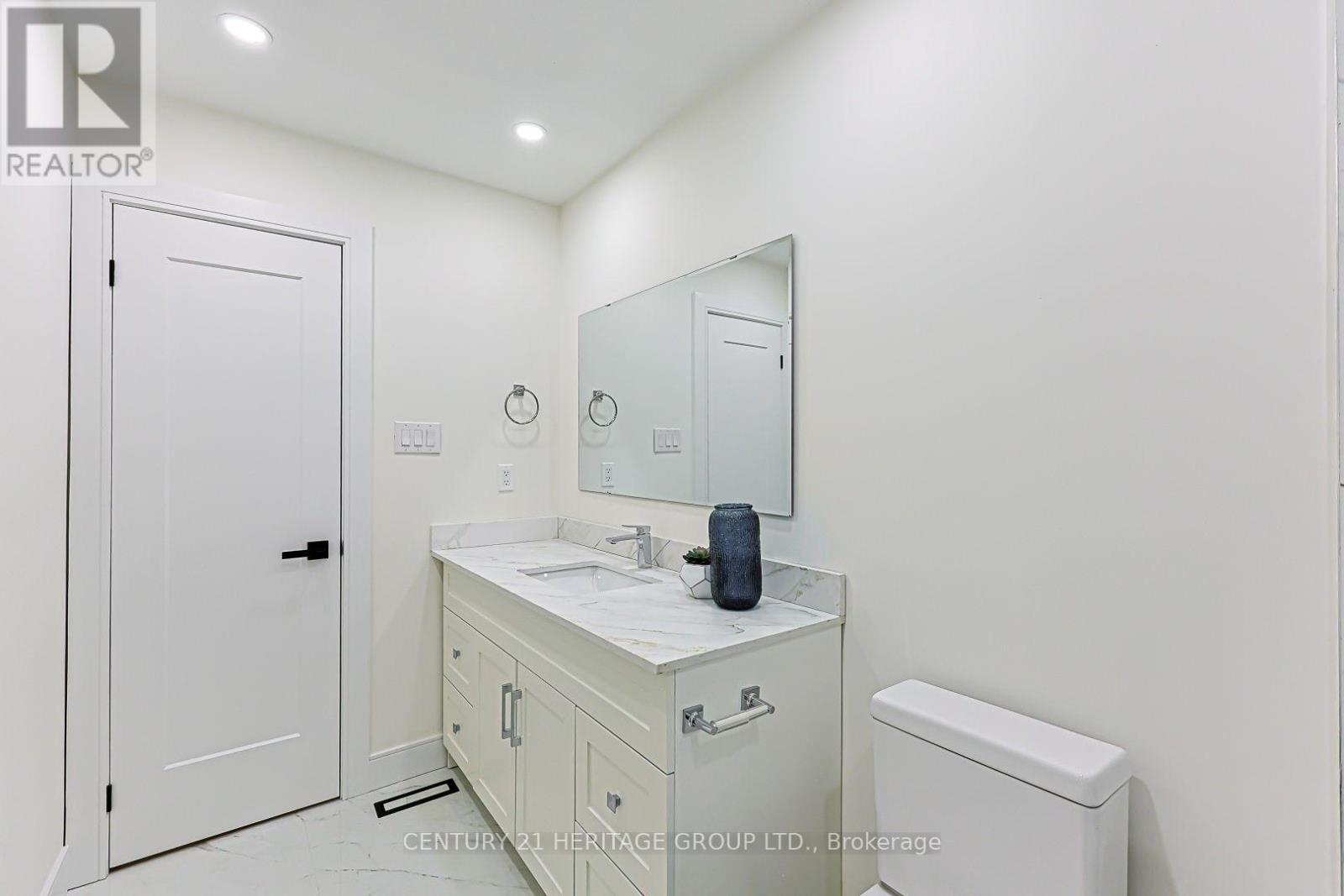 9- 766 Caradonna Crescent, Newmarket, ON photo 30