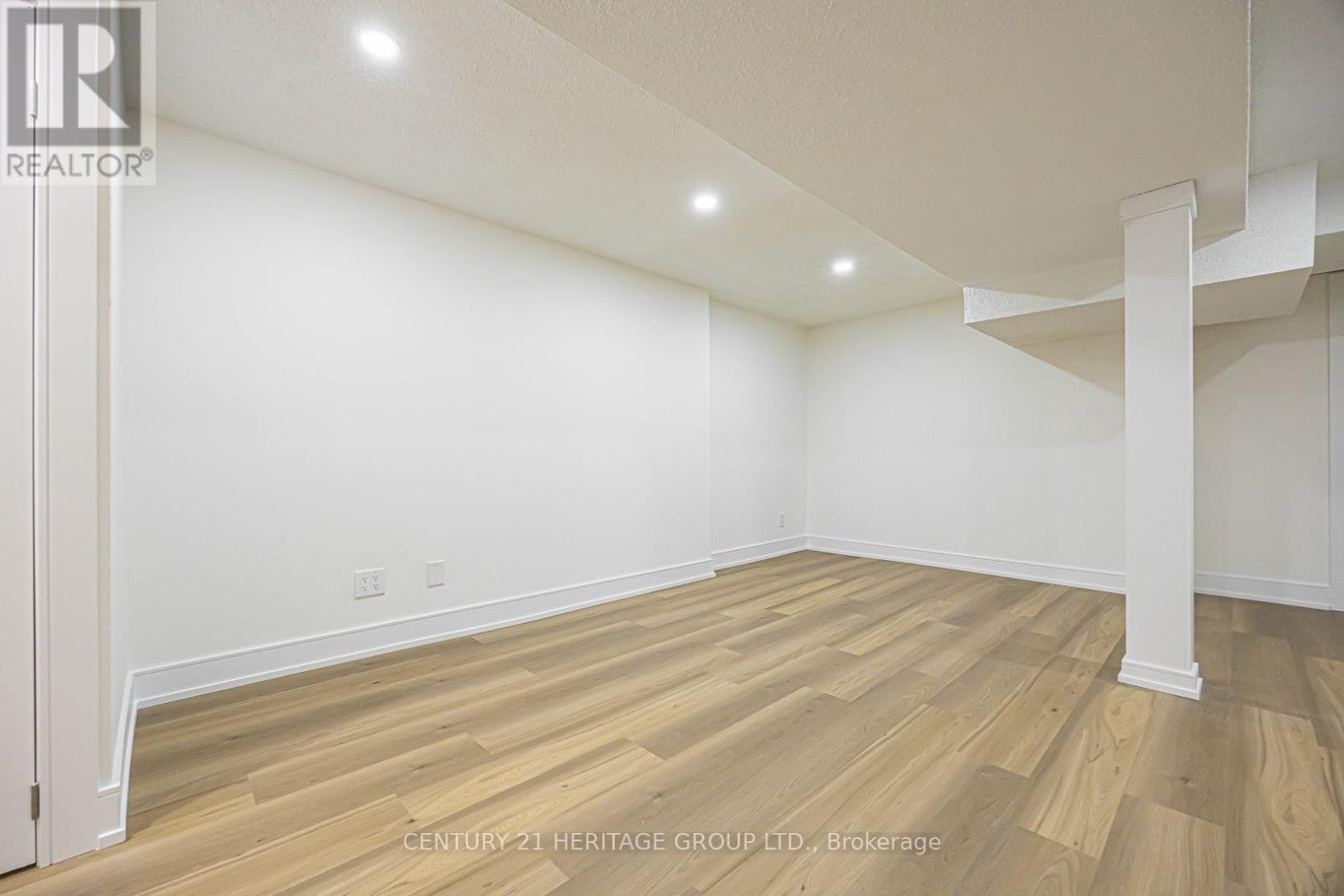 #9 766 CARADONNA CRESCENT - 38