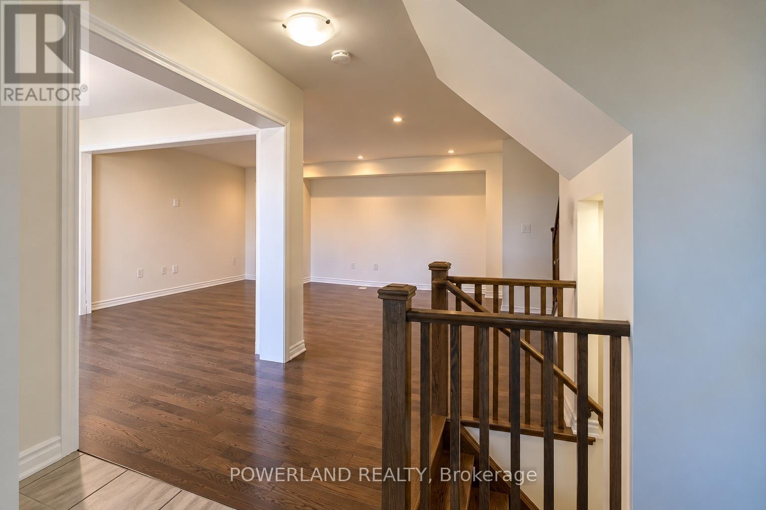 77 Mcalister Avenue, Richmond Hill, ON photo 24