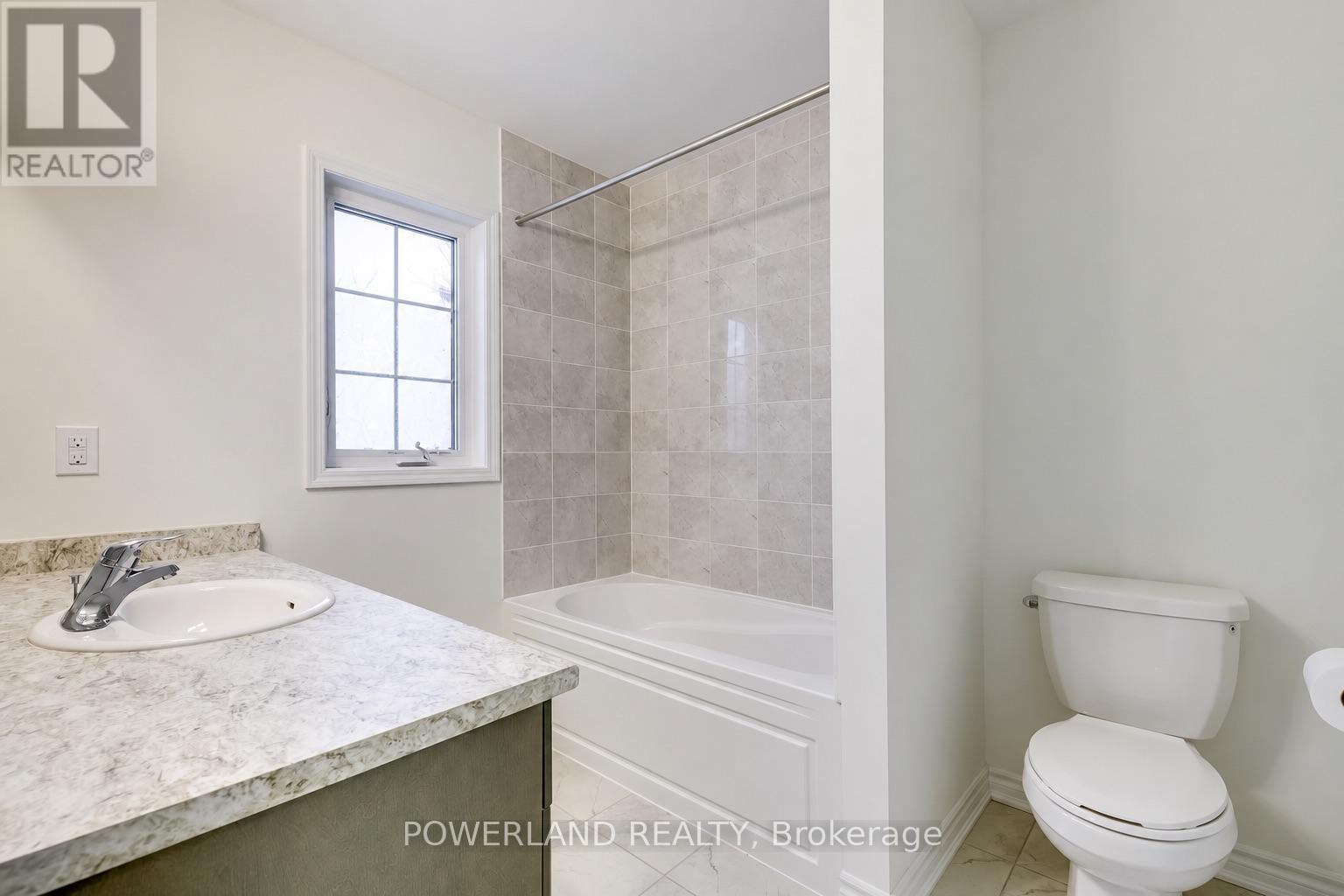 77 Mcalister Avenue, Richmond Hill, ON photo 40