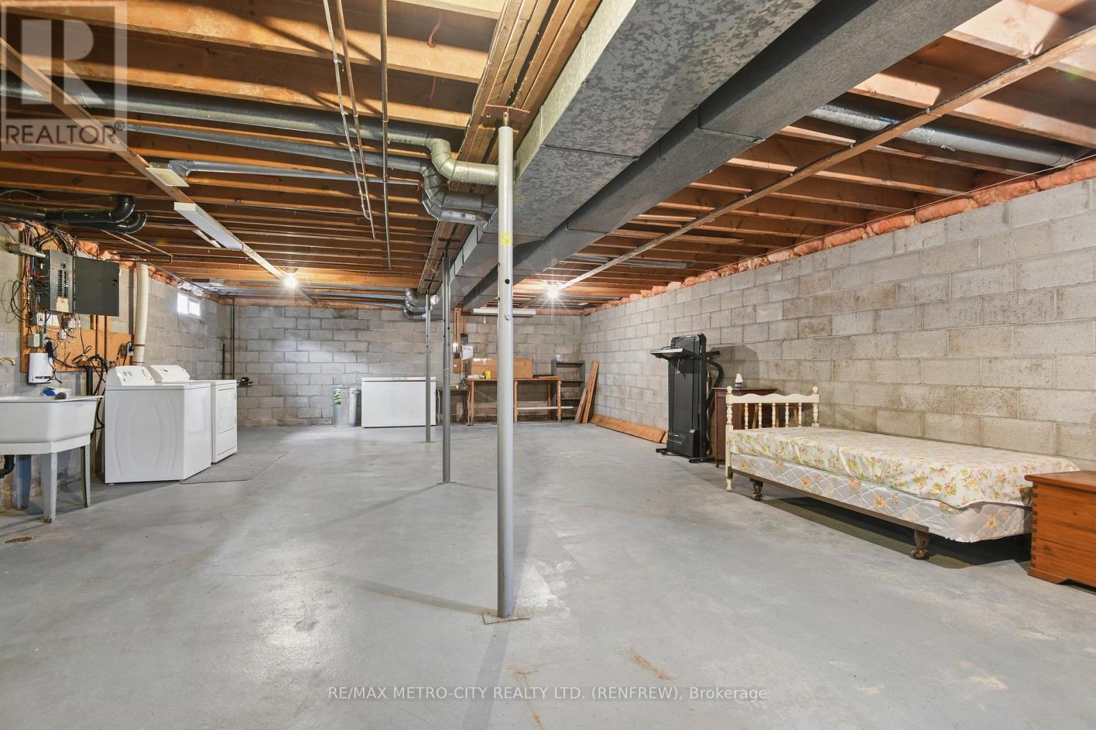583 KING STREET - Image 27