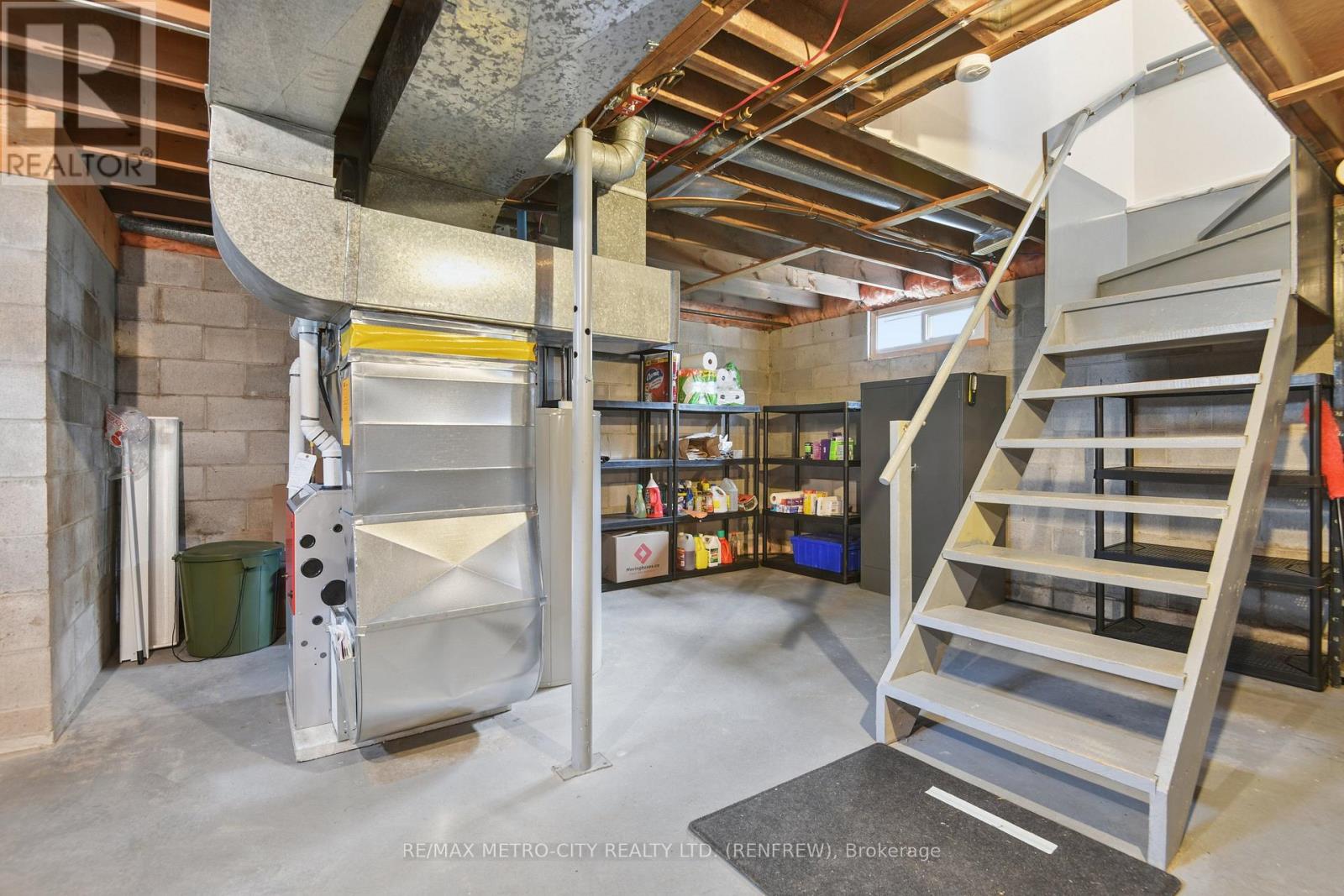 583 KING STREET - 31