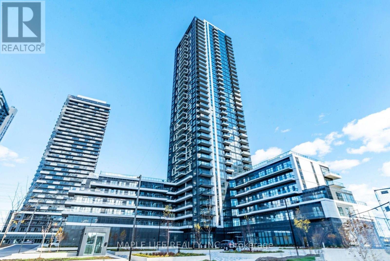 302- 15 Watergarden Drive, Mississauga, ON