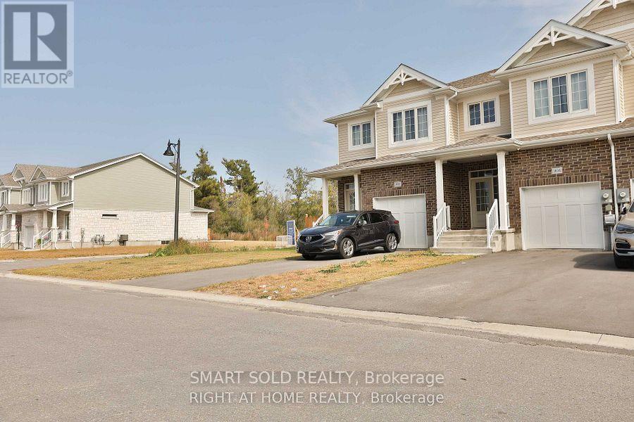 1634 Tenley Drive, Kingston, ON photo 1