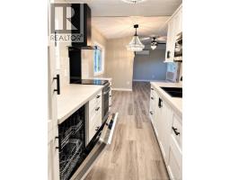 Foyer - 3049 Route 760, Bethel, NB E5C0G3 Photo 10