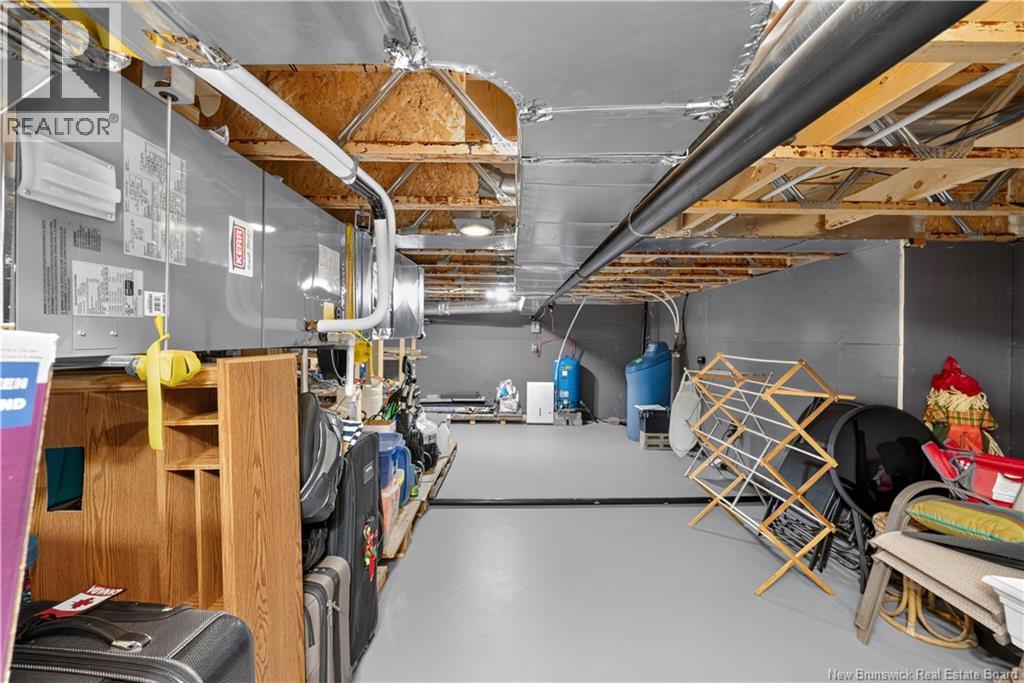 3 Helene Road - 34