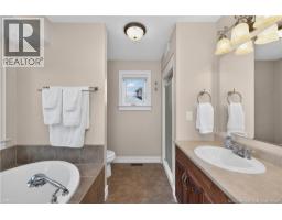 4pc Ensuite bath - 3 Helene Road, Grande Digue, NB E4R4L9 Photo 13