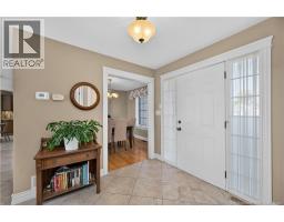 3 Helene Road, photo 4