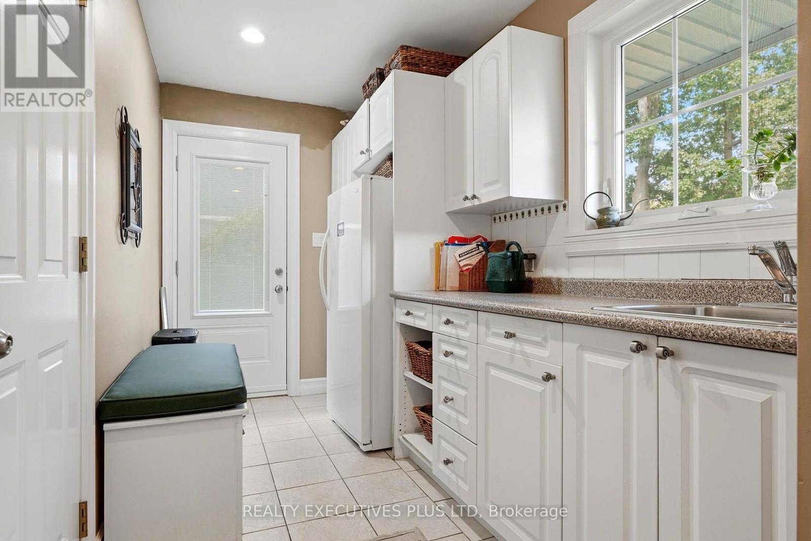 691 NAUTALEX COURT - 37