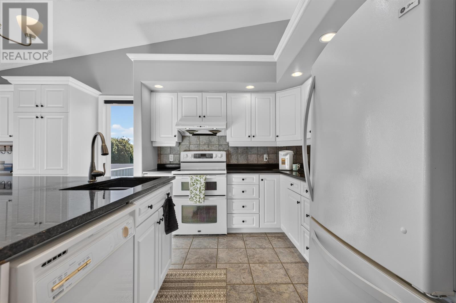 164 Crozier Drive - Image 17