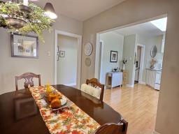 Sunroom - 306 Colvin Avenue, Winnipeg, MB R2K0G4 Photo 6