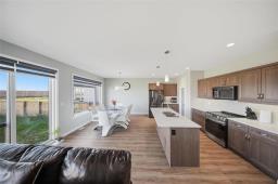 37 Hughes Crescent, Winnipeg, MB R3Y2B6 Photo 18