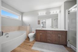 37 Hughes Crescent, Winnipeg, MB R3Y2B6 Photo 40