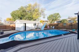 55 Maberley Road, Winnipeg, MB R2P0E1 Photo 45