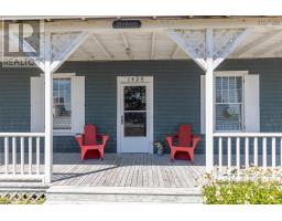 1428 Highway 304, Cape Forchu, NS B5A5G7 Photo 14