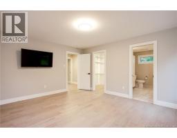 168 Vincent Road, photo 21